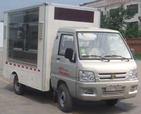 物流新引擎 程力油罐车——安全与效率并重的运输解决方案